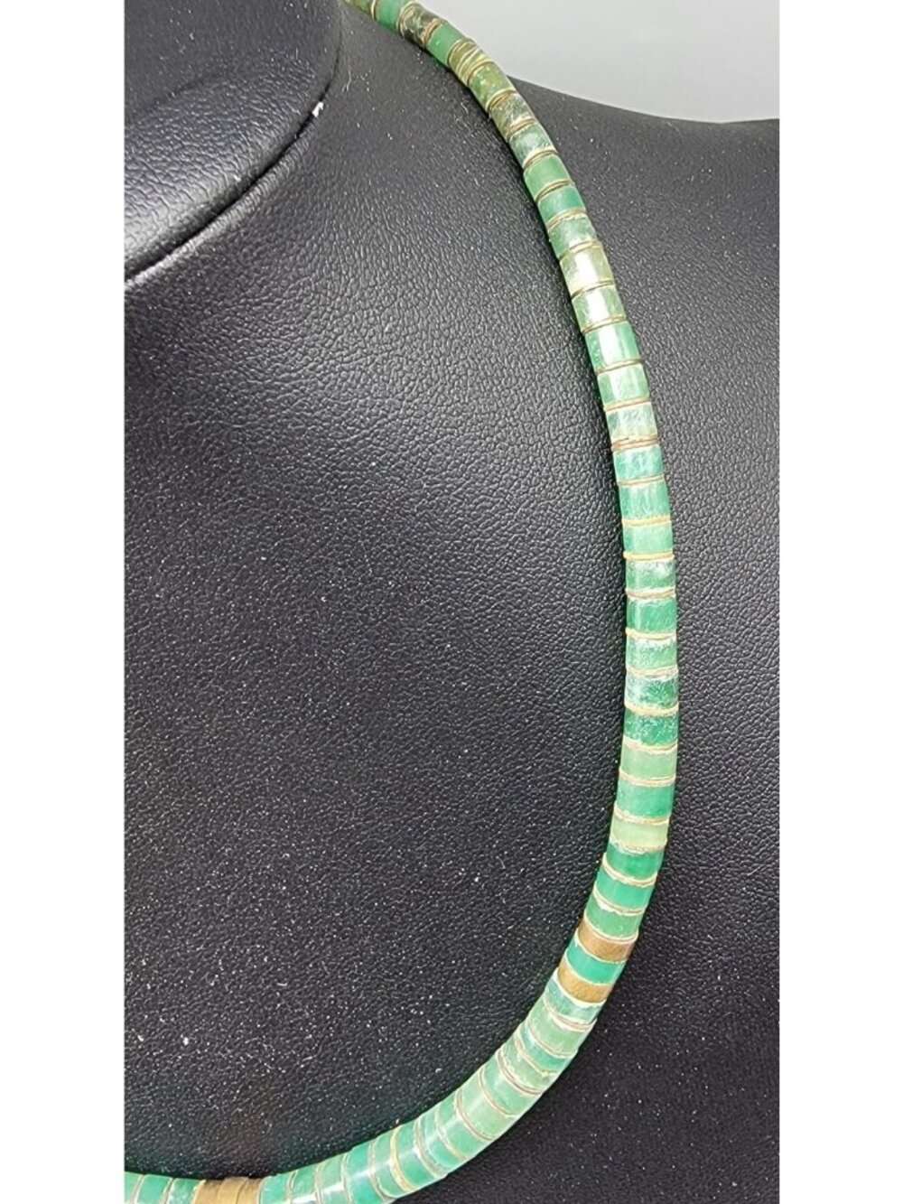 Vintage Southwestern Green Turquoise Heishi Disc Bead Necklace 16" 1970s - Picture 2 of 15